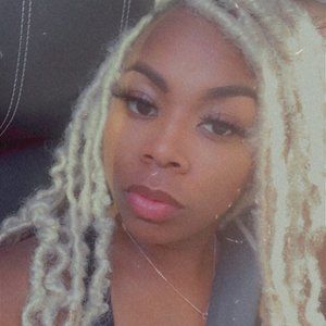 Meet your Posher, Derykah